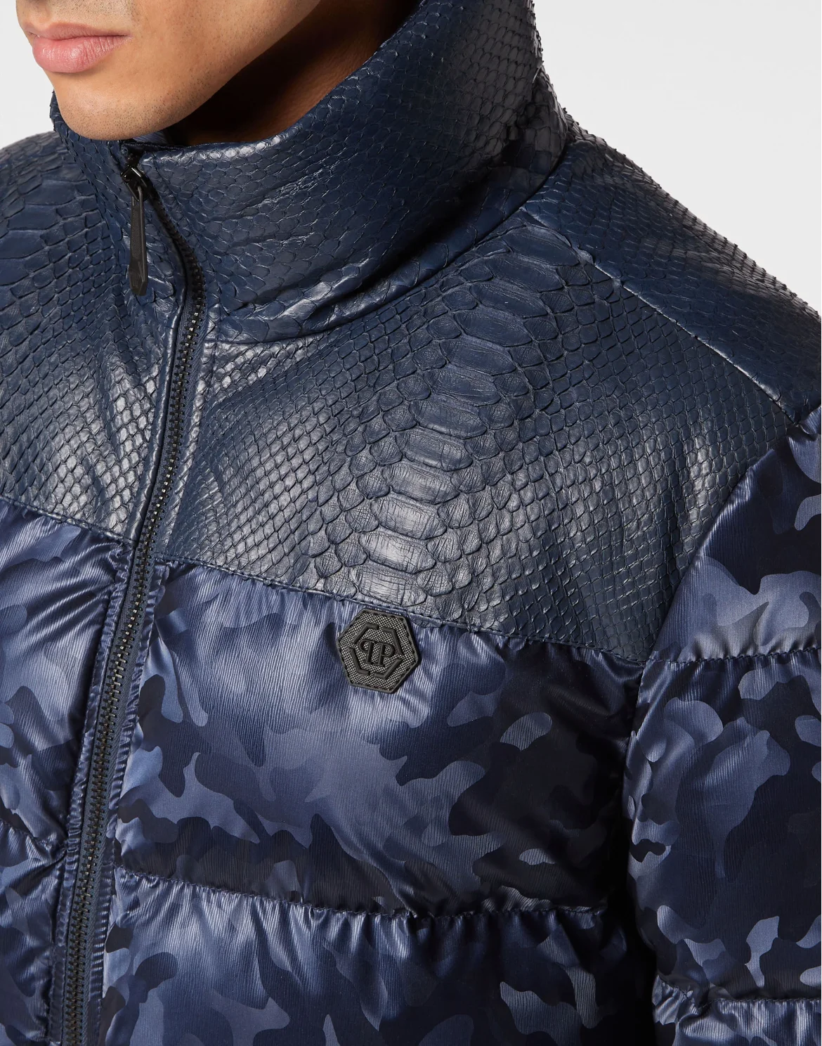 Down Jacket With Python Inserts, цвет: Синий