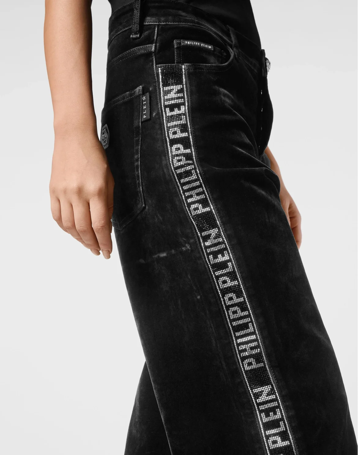Denim Skater Fit Trousers Crystal Plein, цвет: Черный