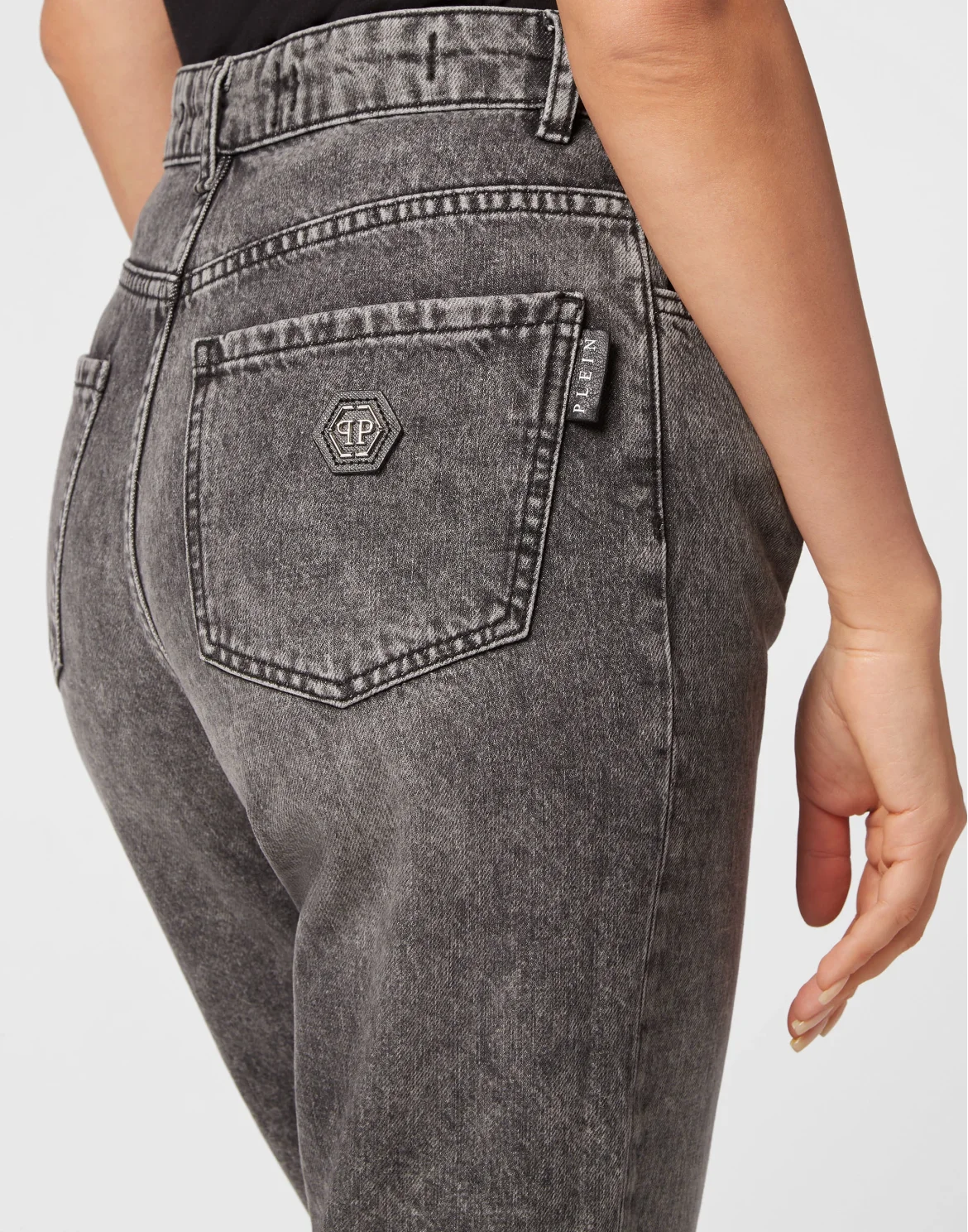 Denim Mom Fit Trousers, цвет: Черный