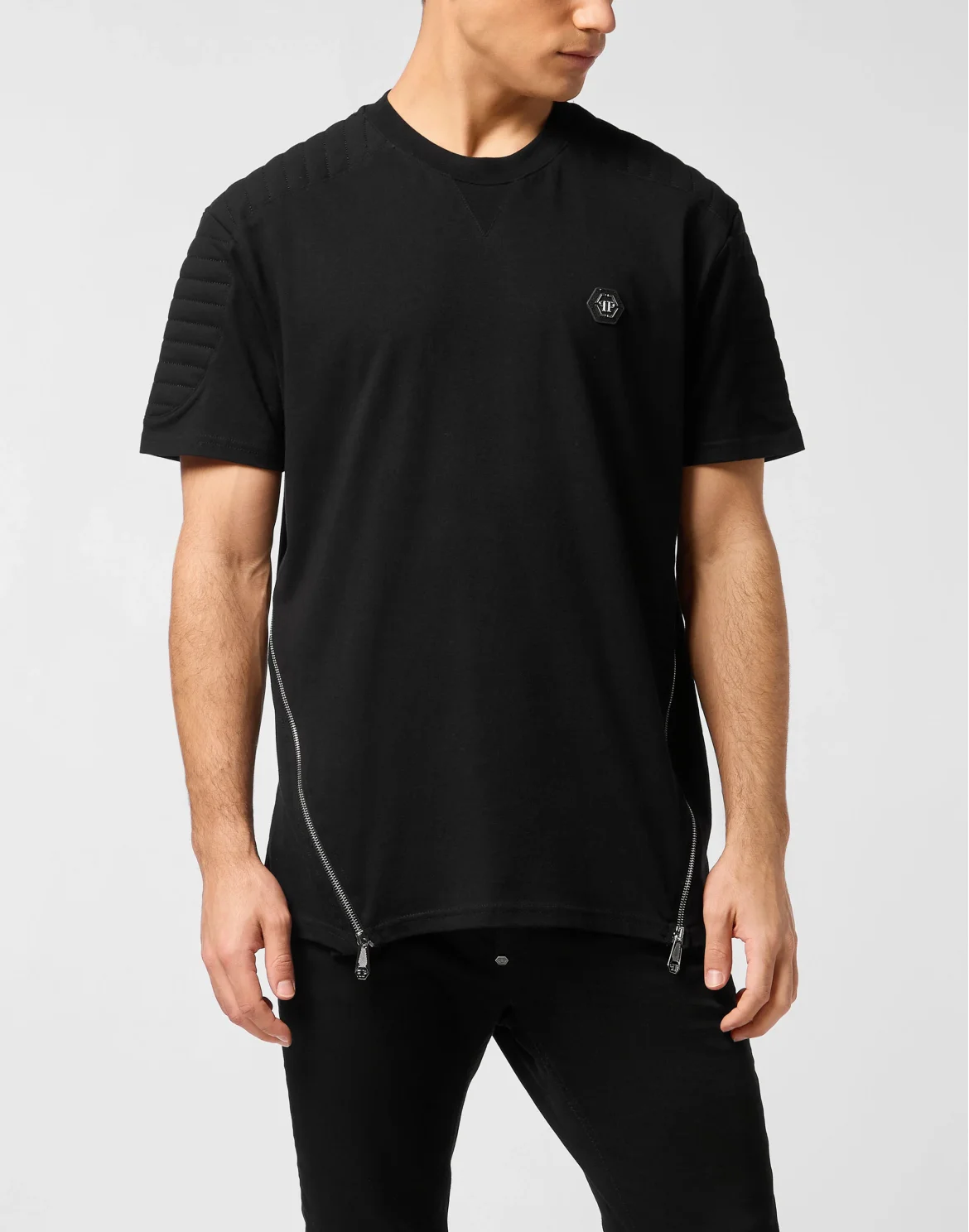 Padded Sleeves Round Neck T-Shirt Hexagon, цвет: Черный