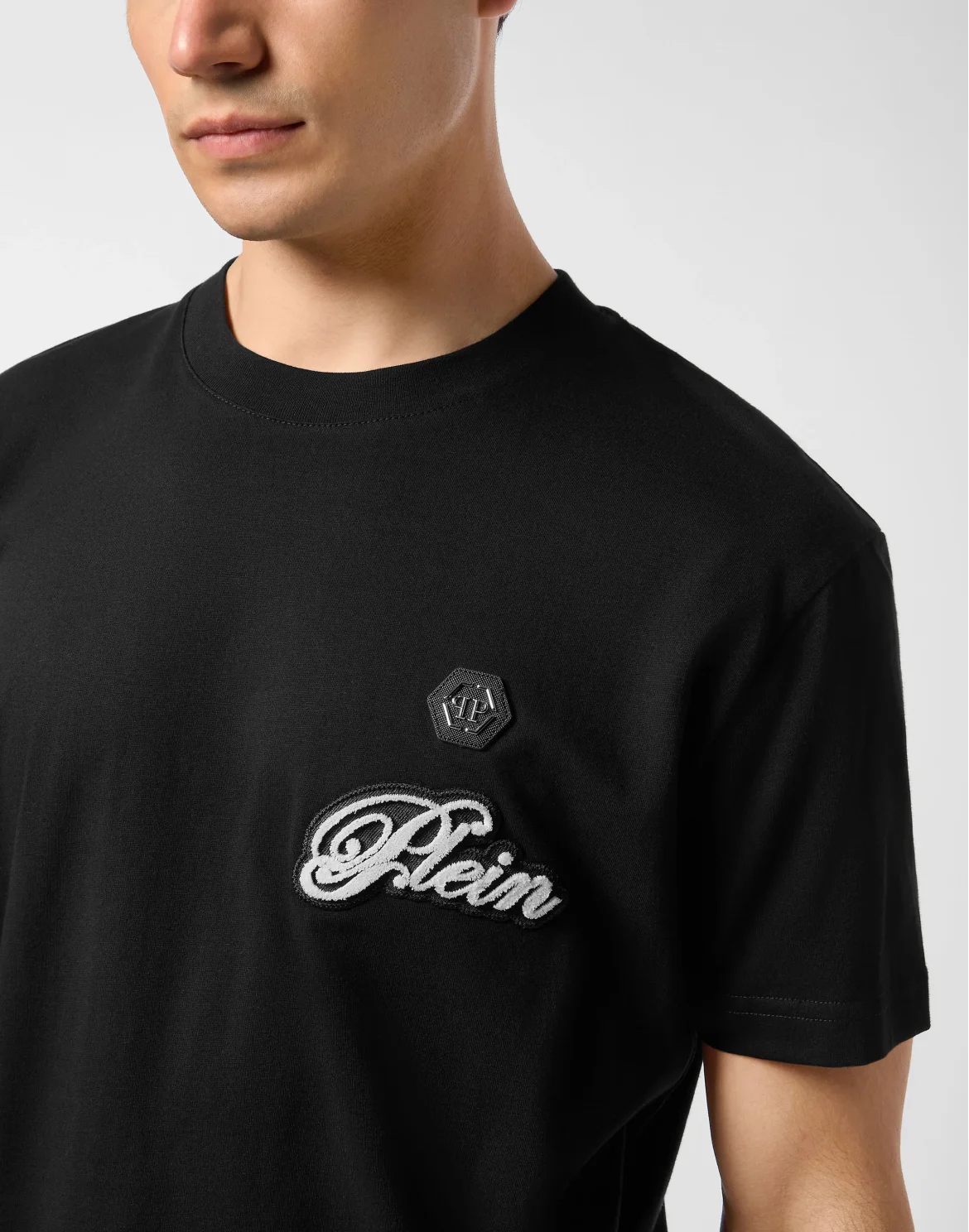 Round Neck T-Shirt Basic Signature, цвет: Черный