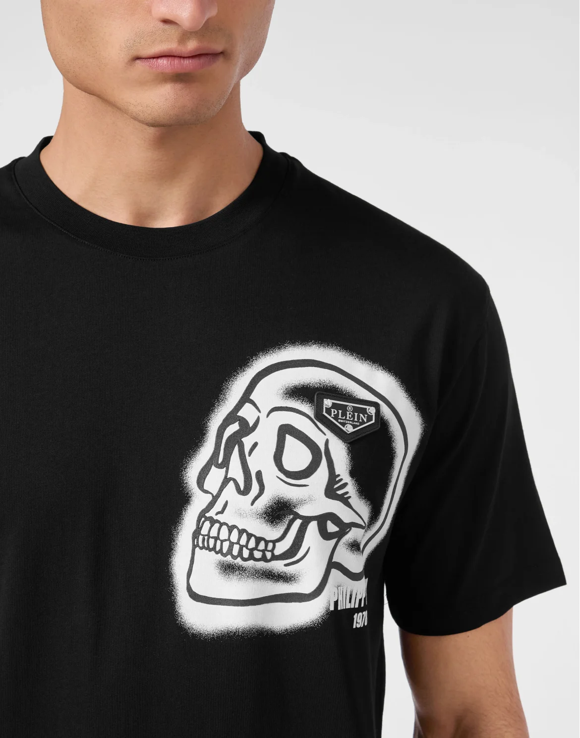 Round Neck T-Shirt Skull, цвет: Черный