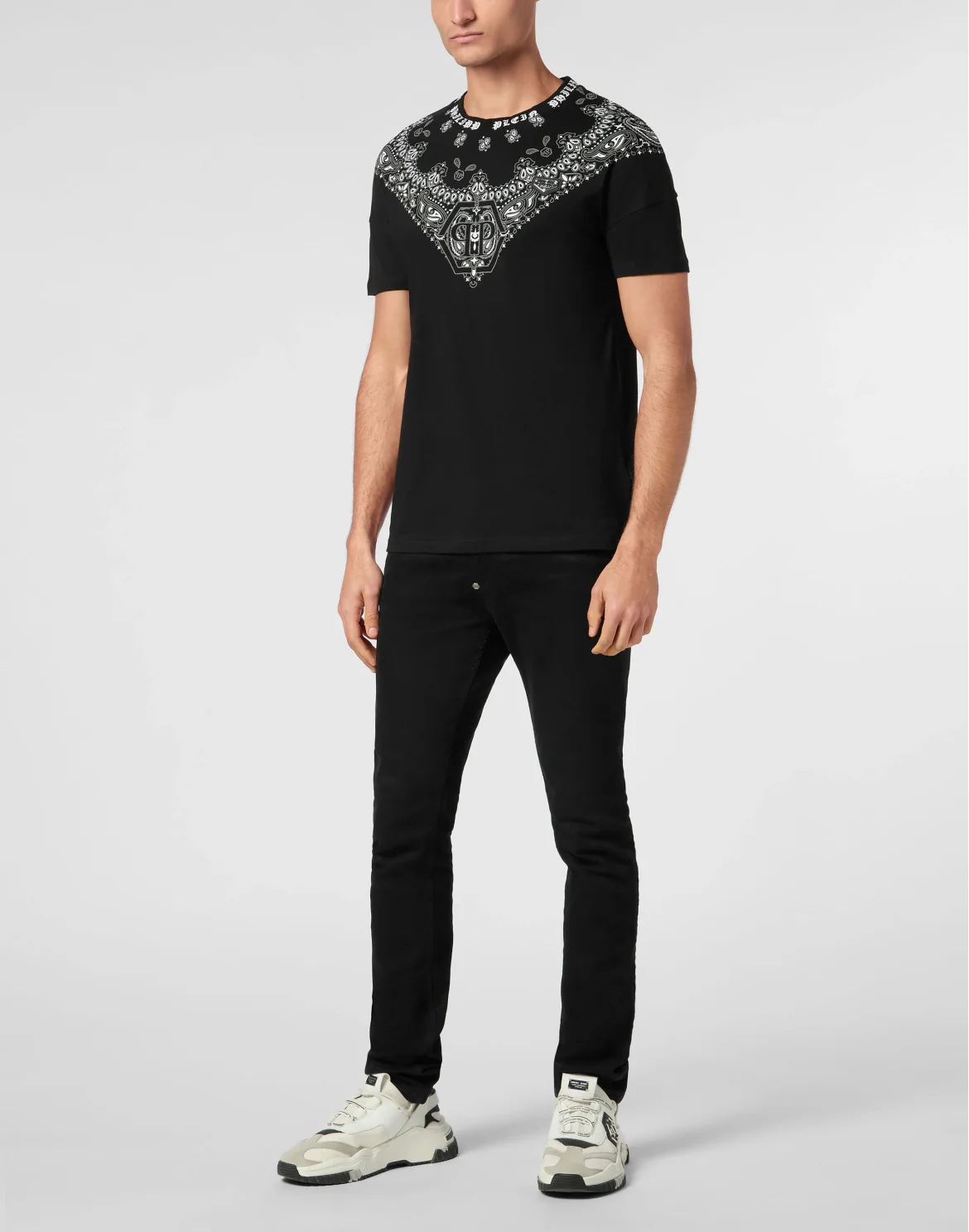 Round Neck T-Shirt Paisley Bandana, цвет: Черный
