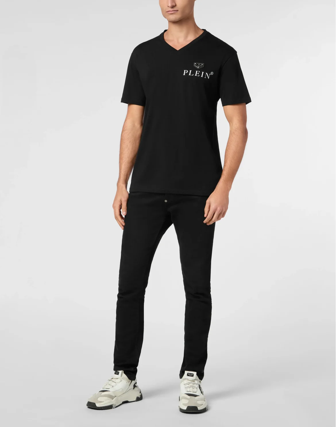 V-Neck T-Shirt Plaque, цвет: Черный