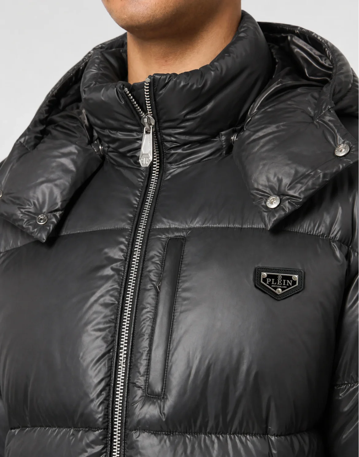 Shiny Nylon Puffer Jacket, цвет: Черный