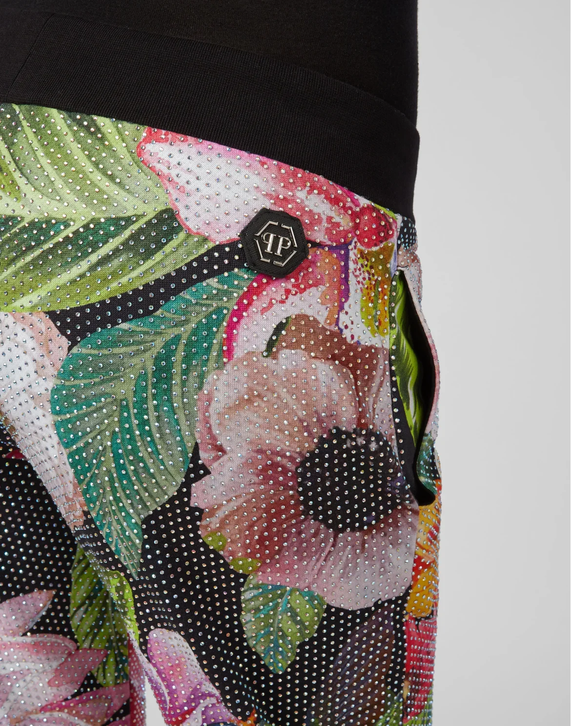 Jogging Trousers Flowers, цвет: Черный