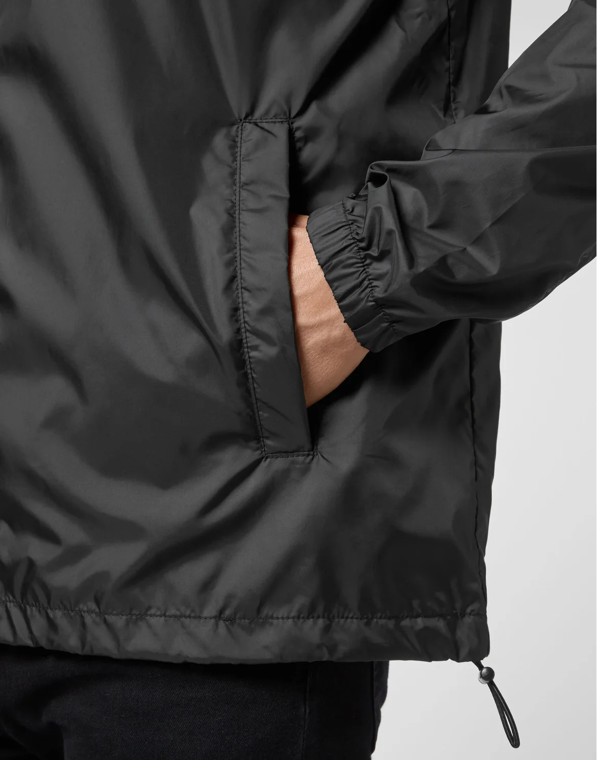 Nylon Windbreaker, цвет: Черный
