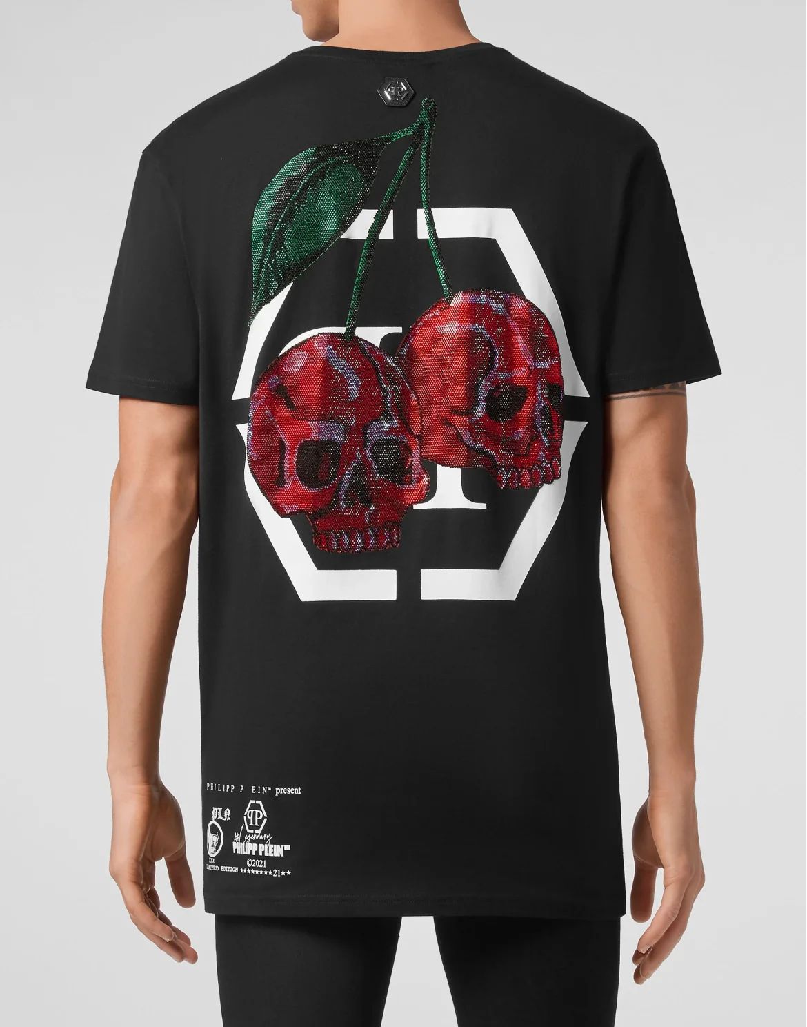 T-shirt Round Neck SS Cherries, цвет: Черный
