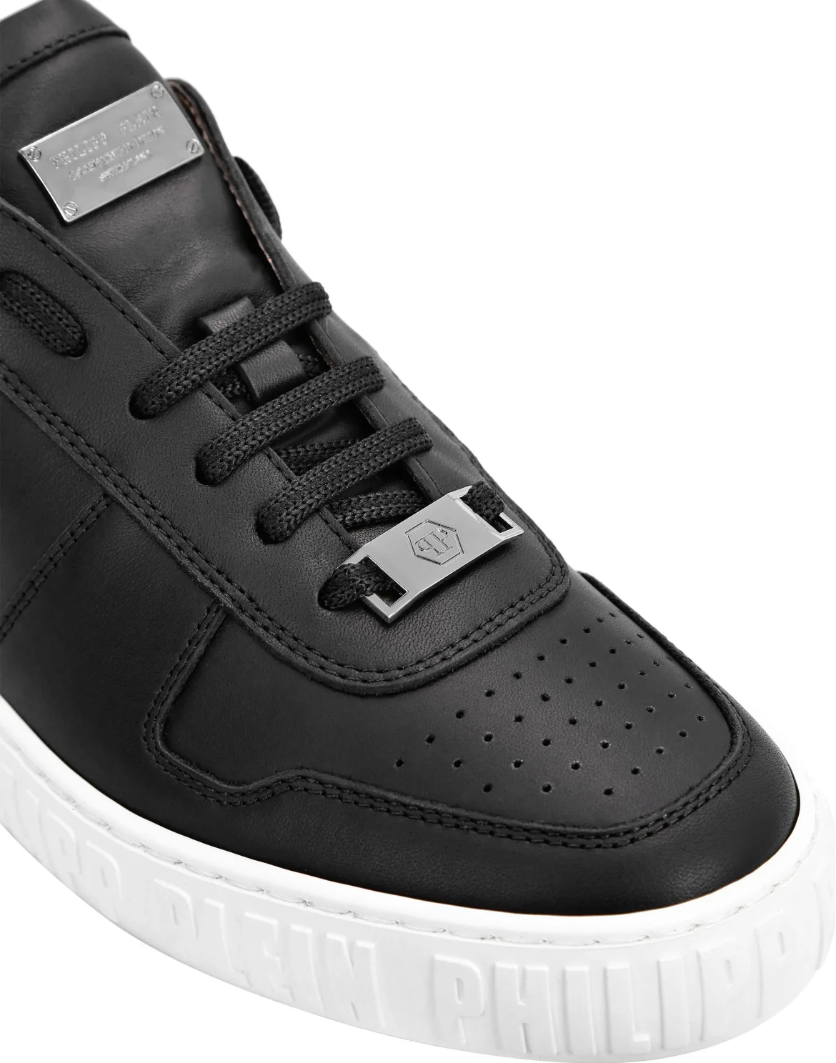 Leather Lo-Top Sneakers King Power, цвет: Черный