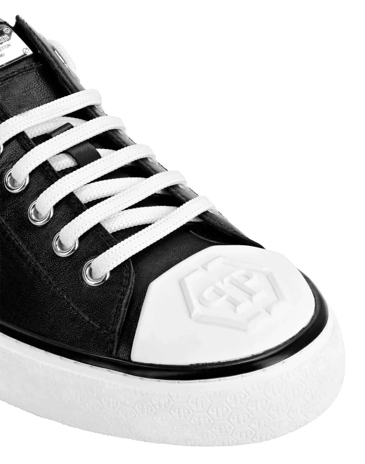 Laminated Leather Lo-Top Sneakers Megastar, цвет: Черный