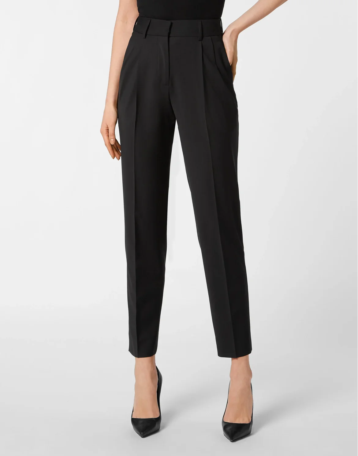 Straight Pinces Trousers, цвет: Черный