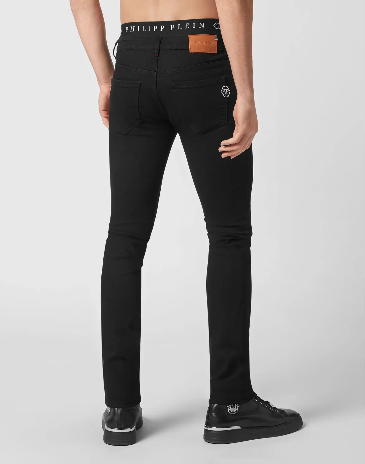 Trousers Super Fit, цвет: Черный