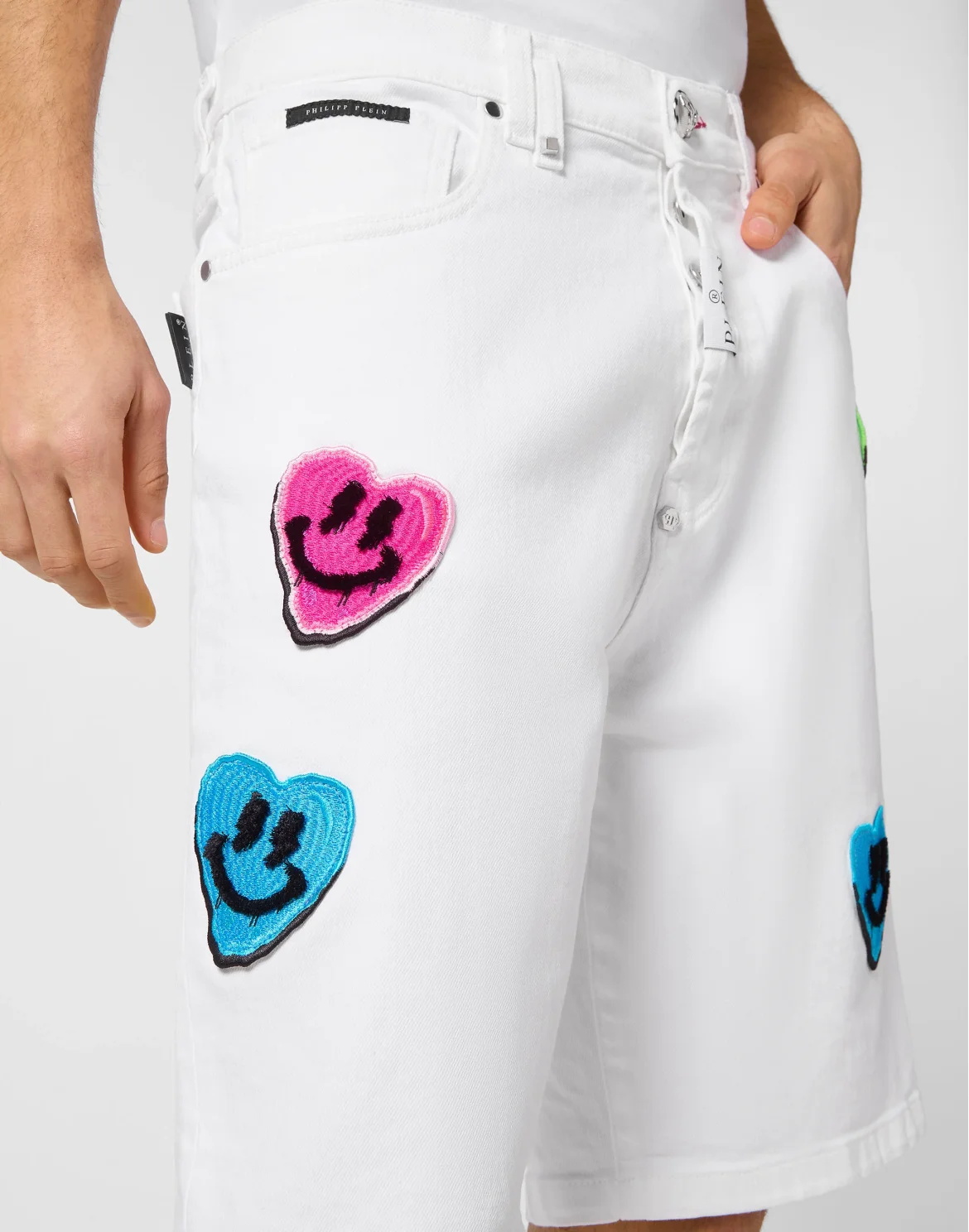 Denim Shorts Formentera Fit Smile Graffiti, цвет: Белый