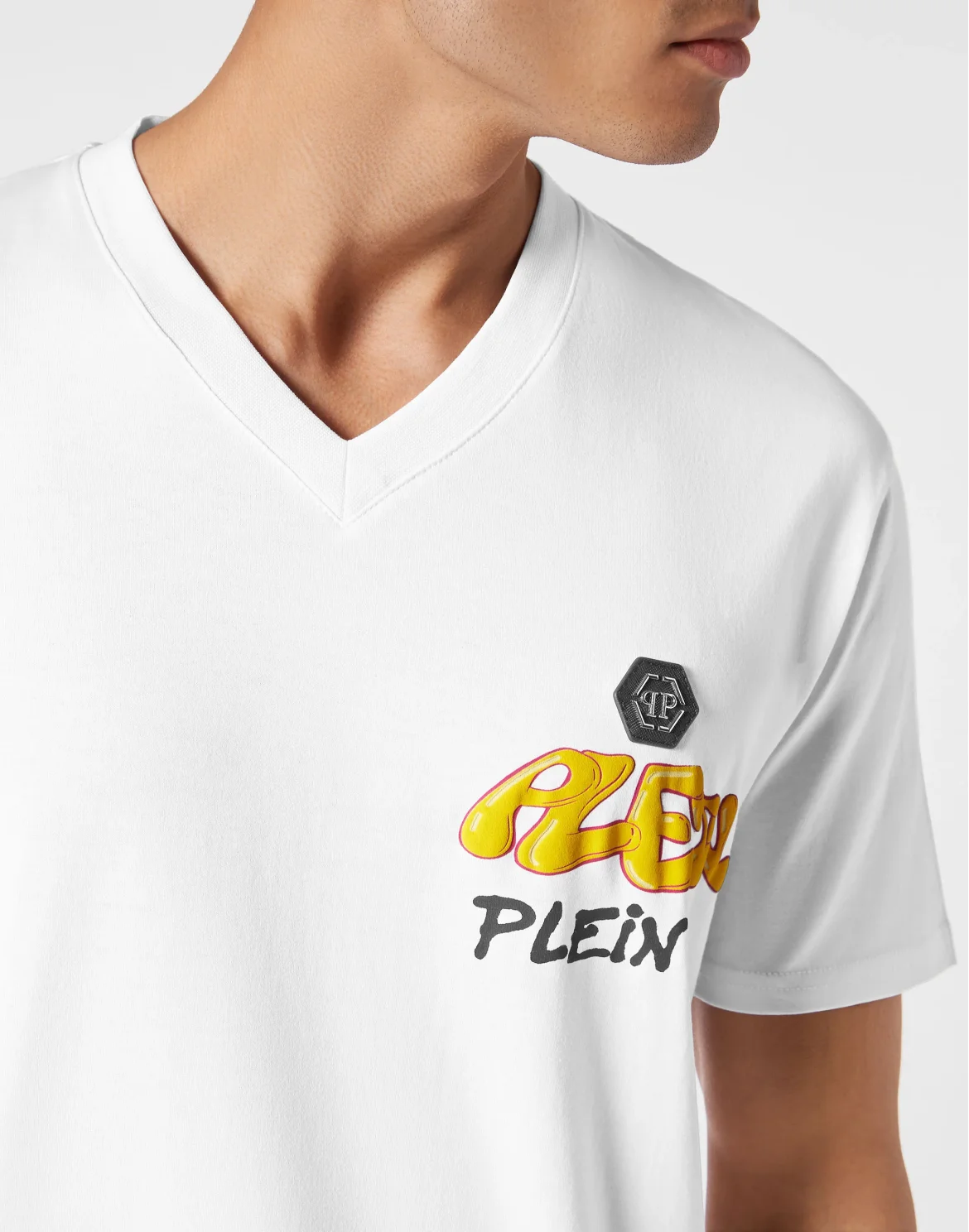 T-shirt V Neck SS Bombing Graffiti, цвет: Белый