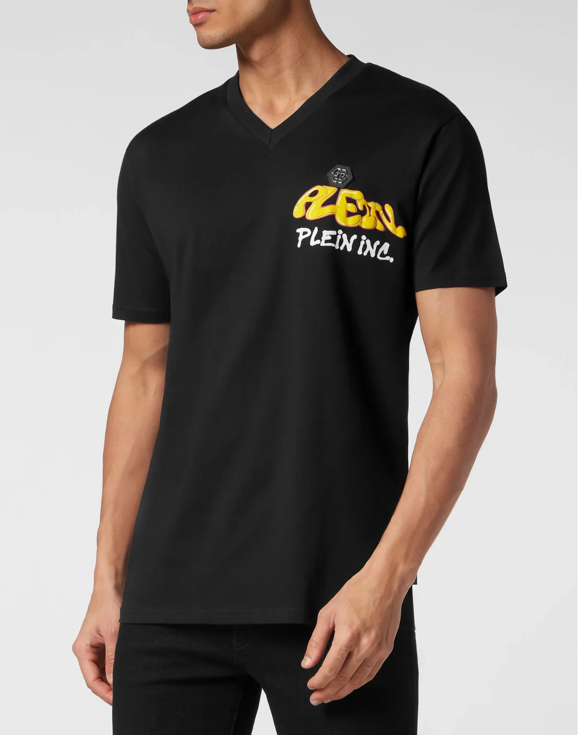 T-shirt V Neck SS Bombing Graffiti, цвет: Черный