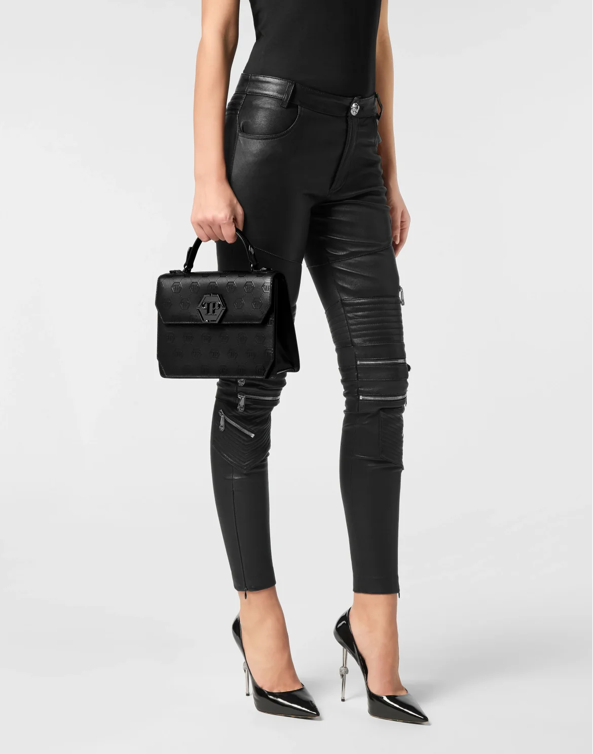 Small Handle Bag Superheroine MONOGRAM, цвет: Черный