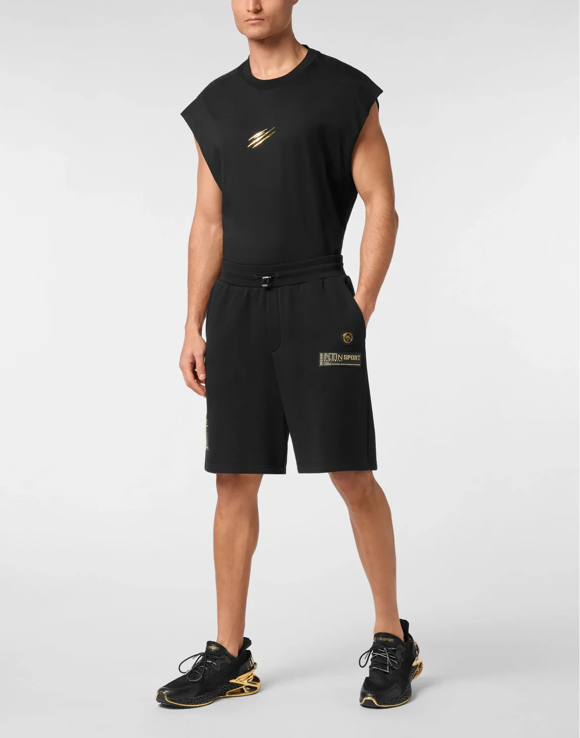 Short Cargo Pants Laminated, цвет: Черный