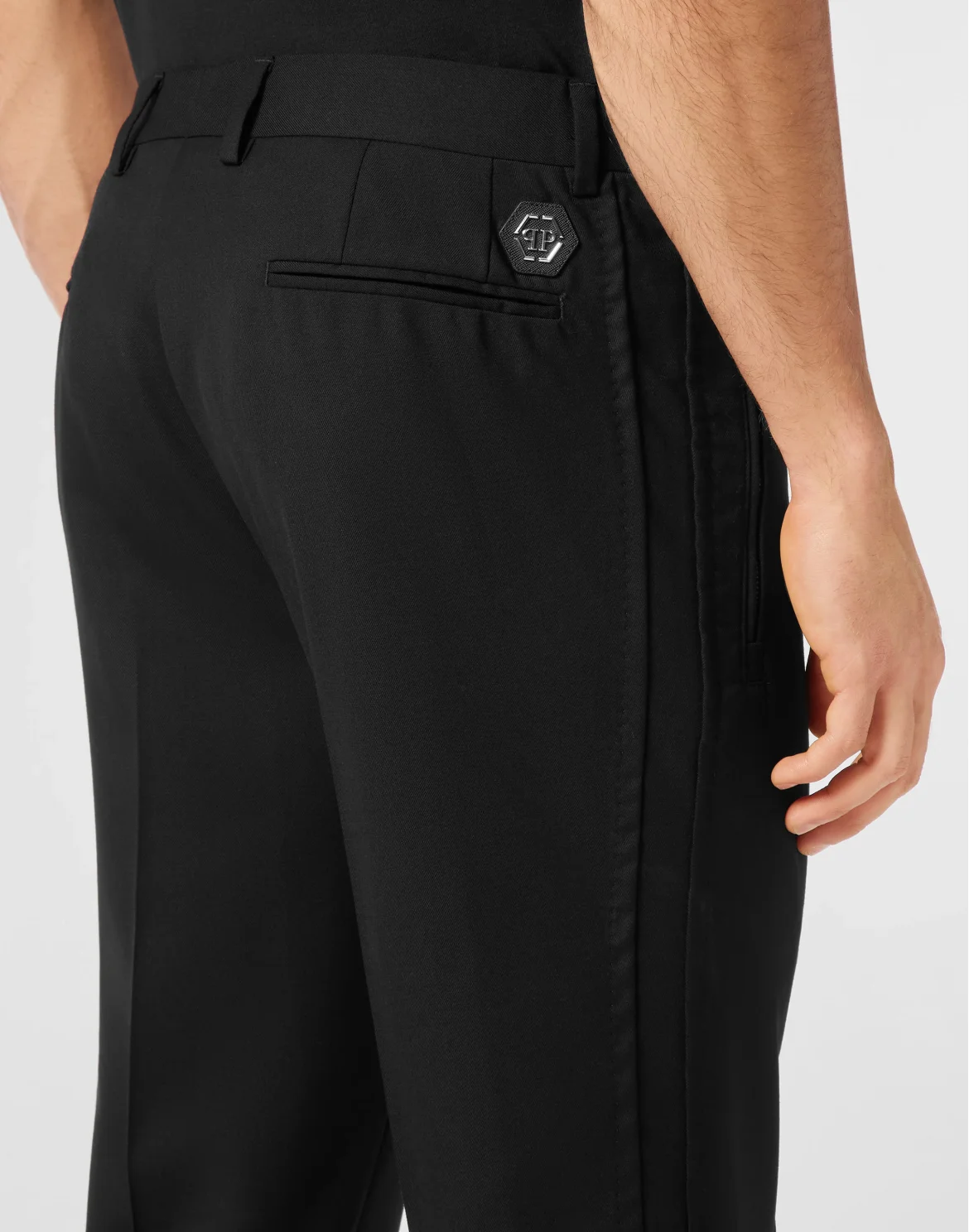 Wide Leg Wool Trousers, цвет: Черный