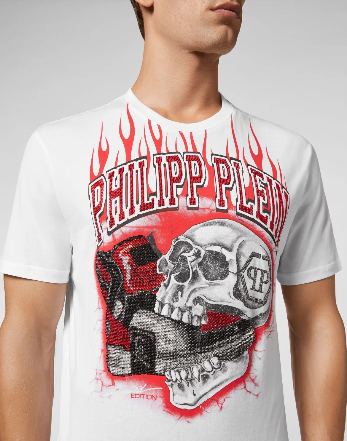 T-shirt Round Neck SS Skull on fire with Crystals, цвет: Белый