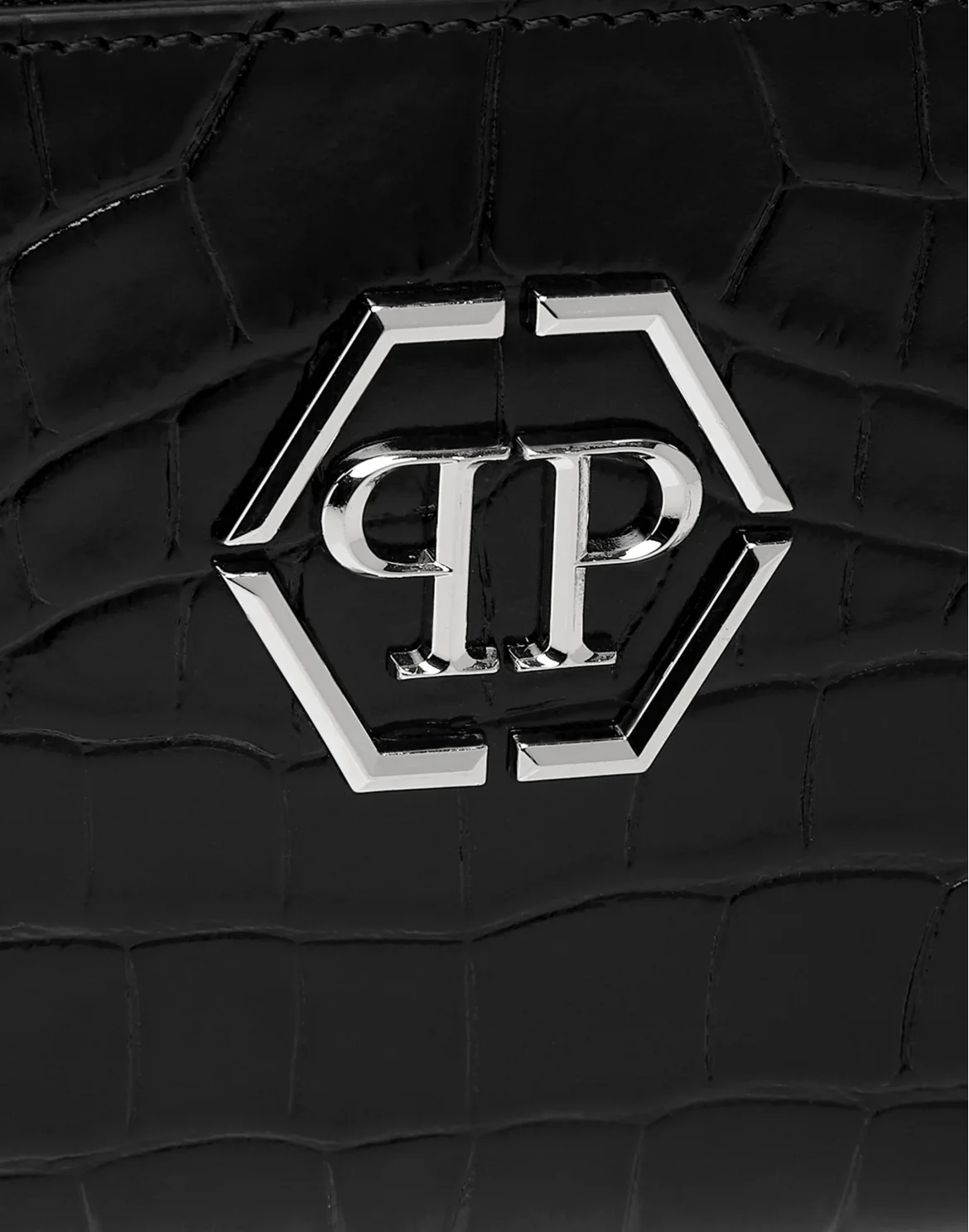 Croco Embossed Round Zip Wallet, цвет: Черный