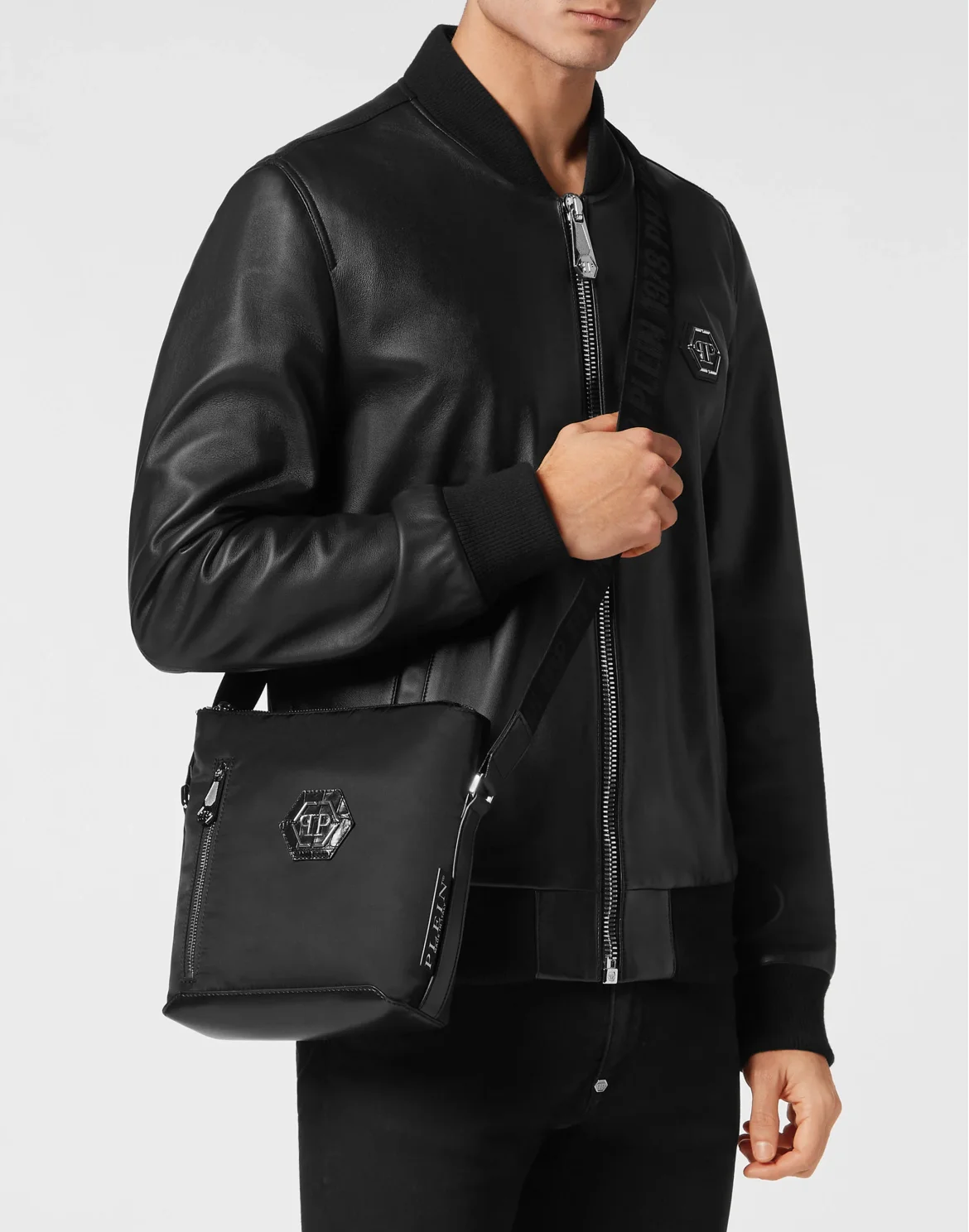Nylon Cross body Hexagon, цвет: Черный
