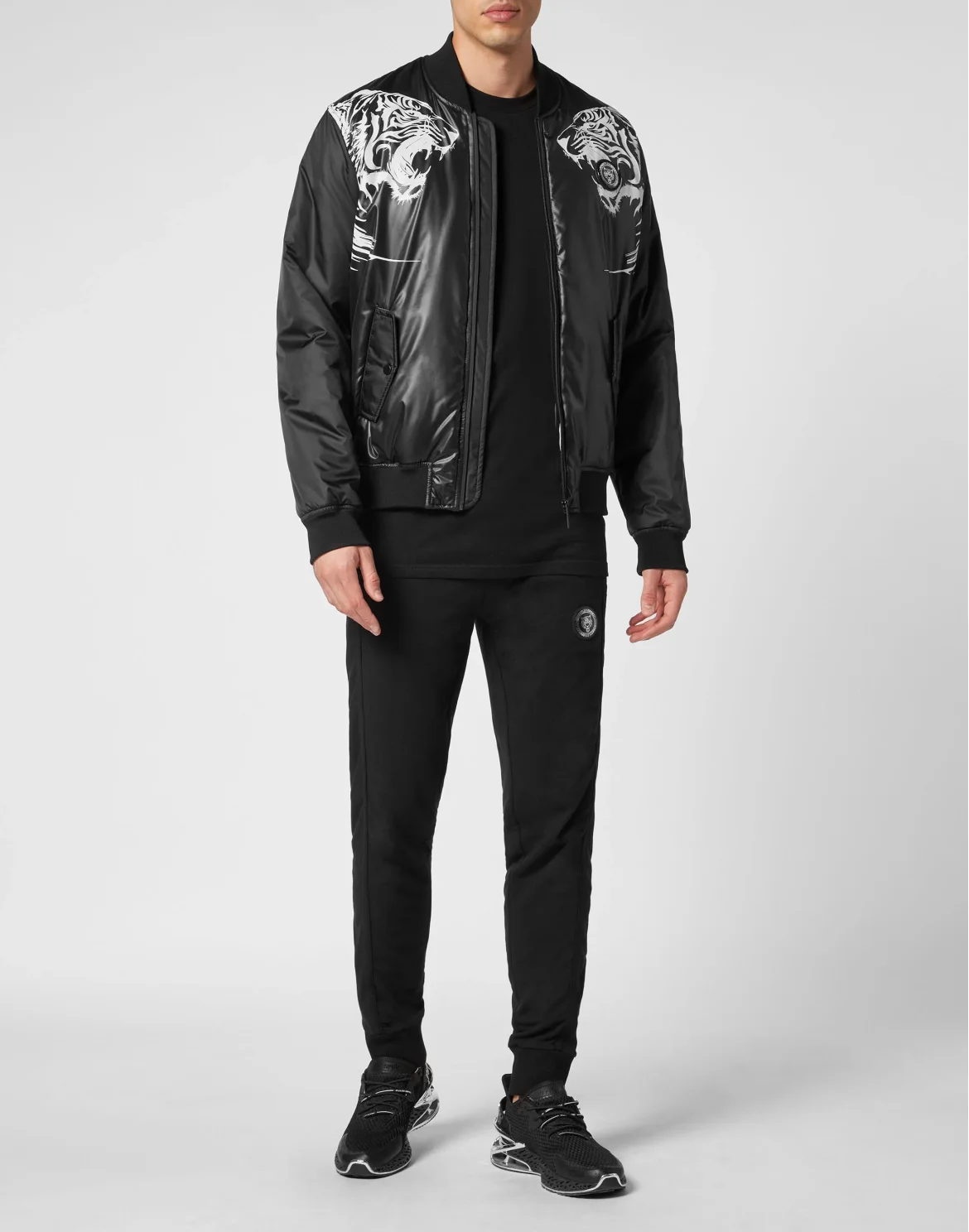 Nylon Bomber Tiger, цвет: Черный
