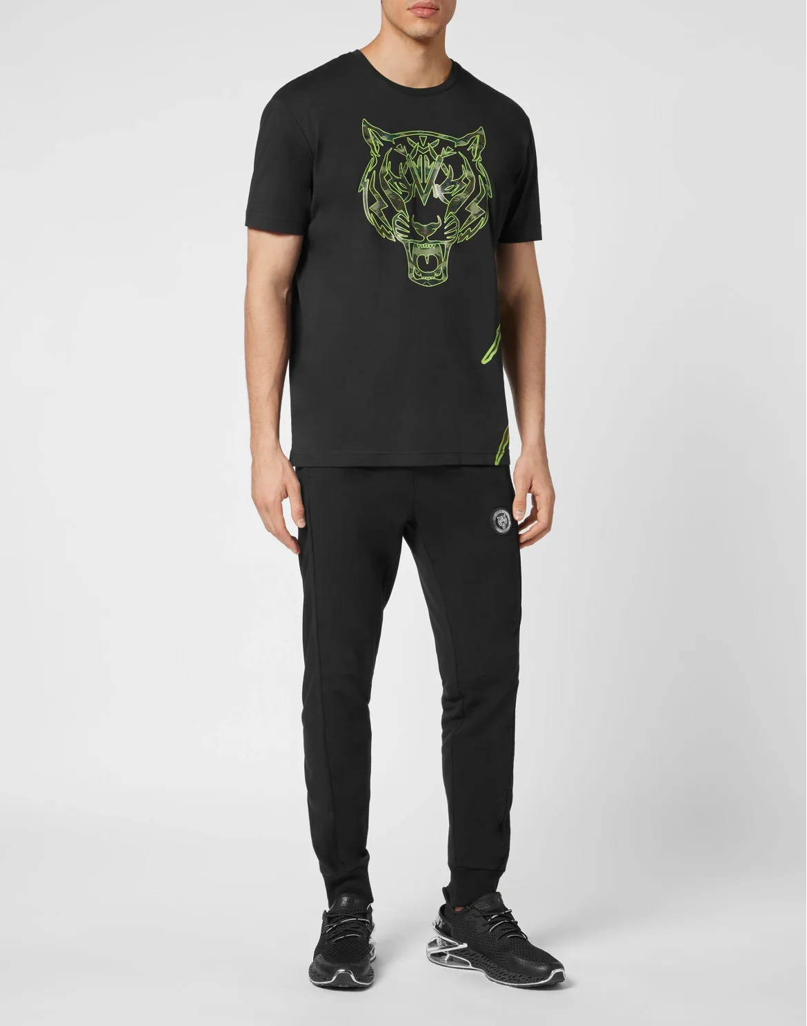 T-shirt Round Neck Tiger, цвет: Черный