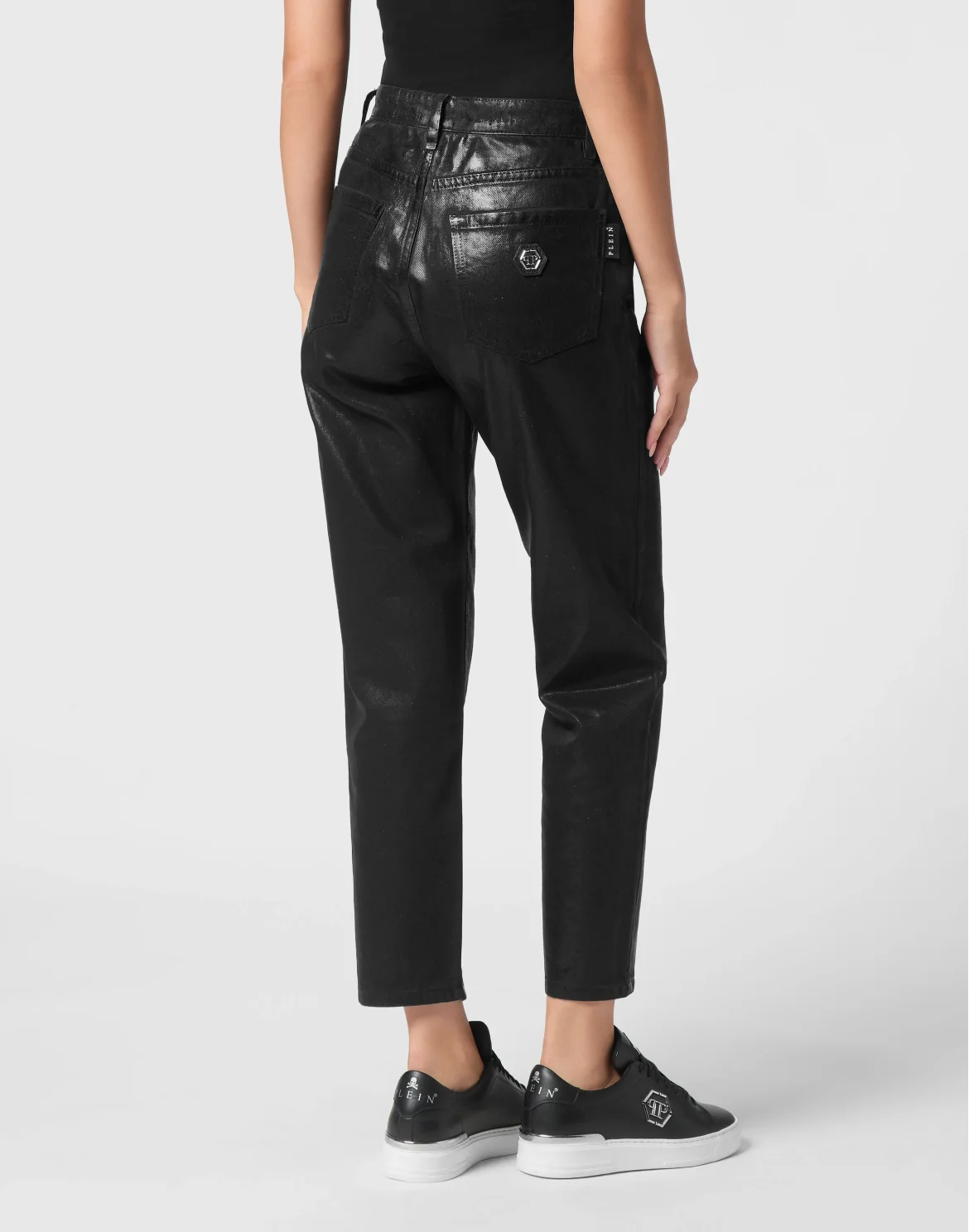 Coated Denim Trousers Mom Fit, цвет: Черный