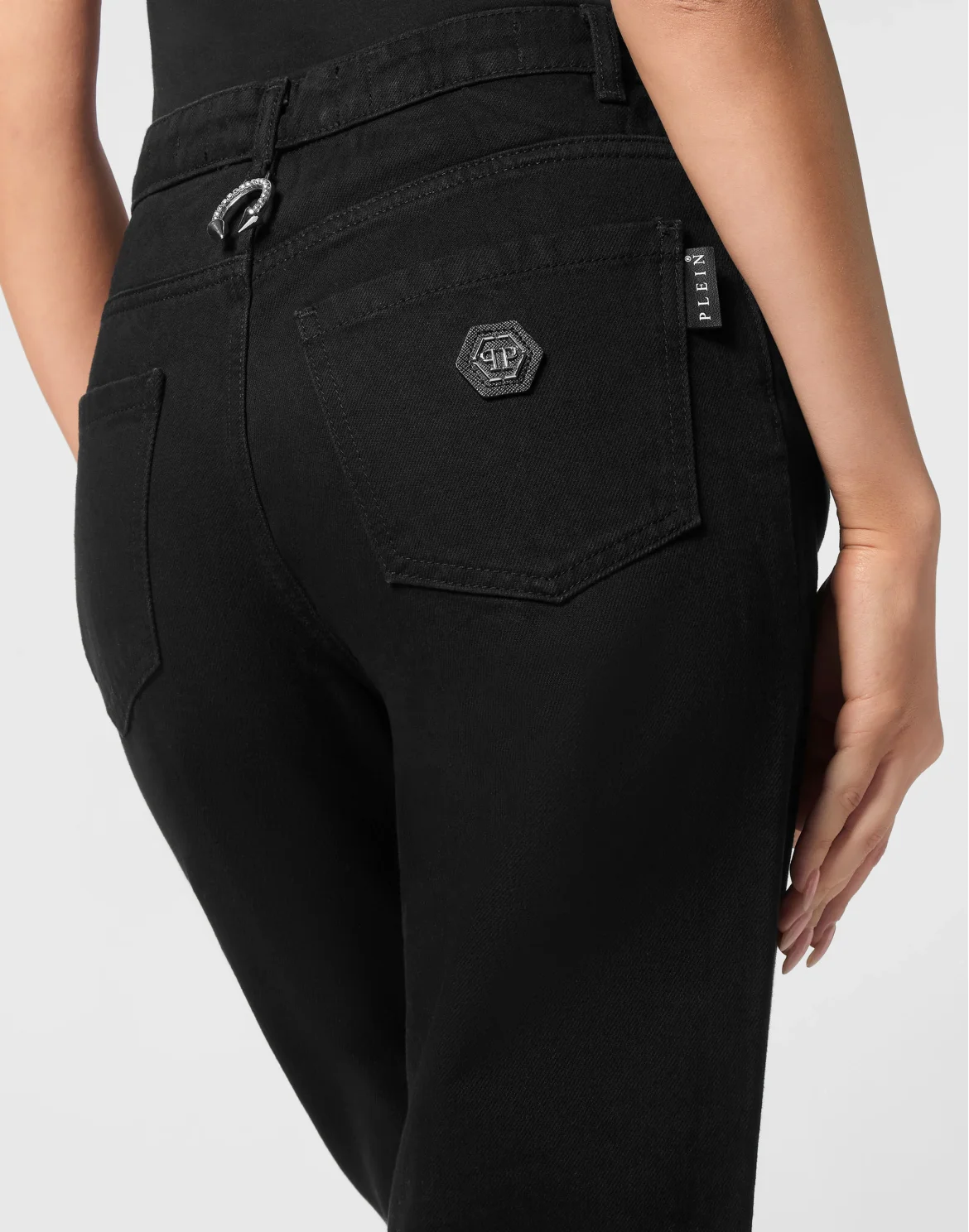 Denim Mom Fit Trousers, цвет: Черный