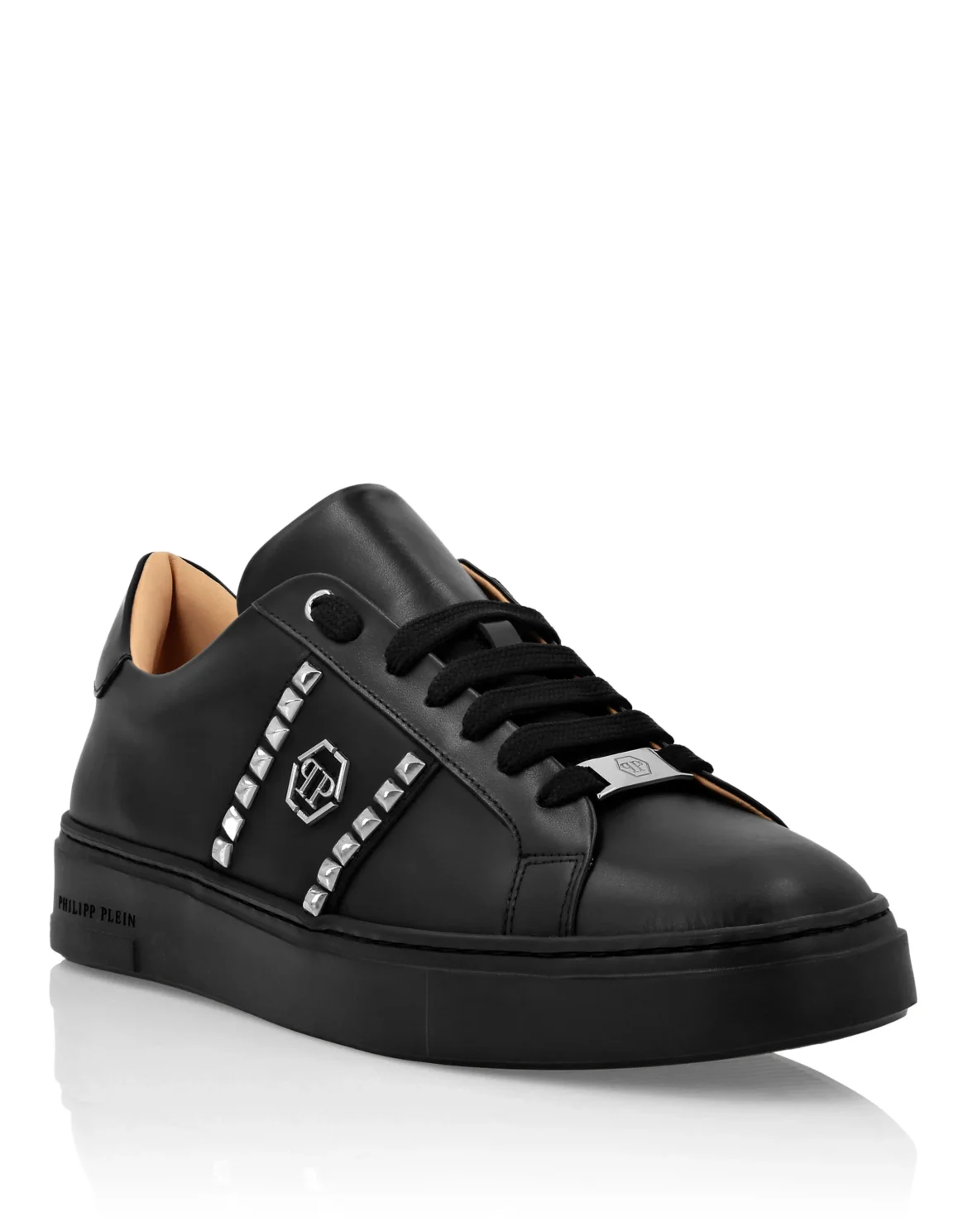 Leather Lo-Top Sneakers Studs, цвет: Черный