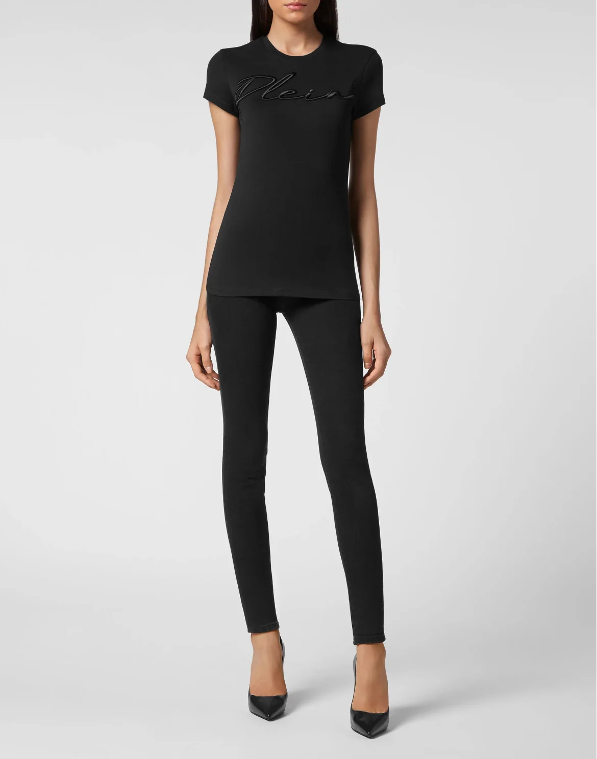 Satin T-shirt Round Neck SS Embroidery Signature, цвет: Черный