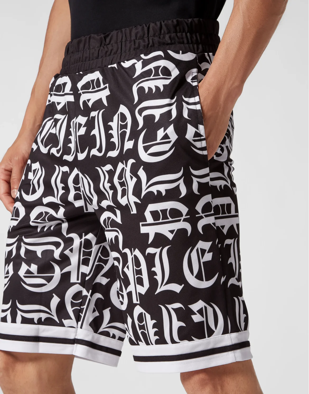 Basket Jogging Shorts Gothic Plein, цвет: Черный
