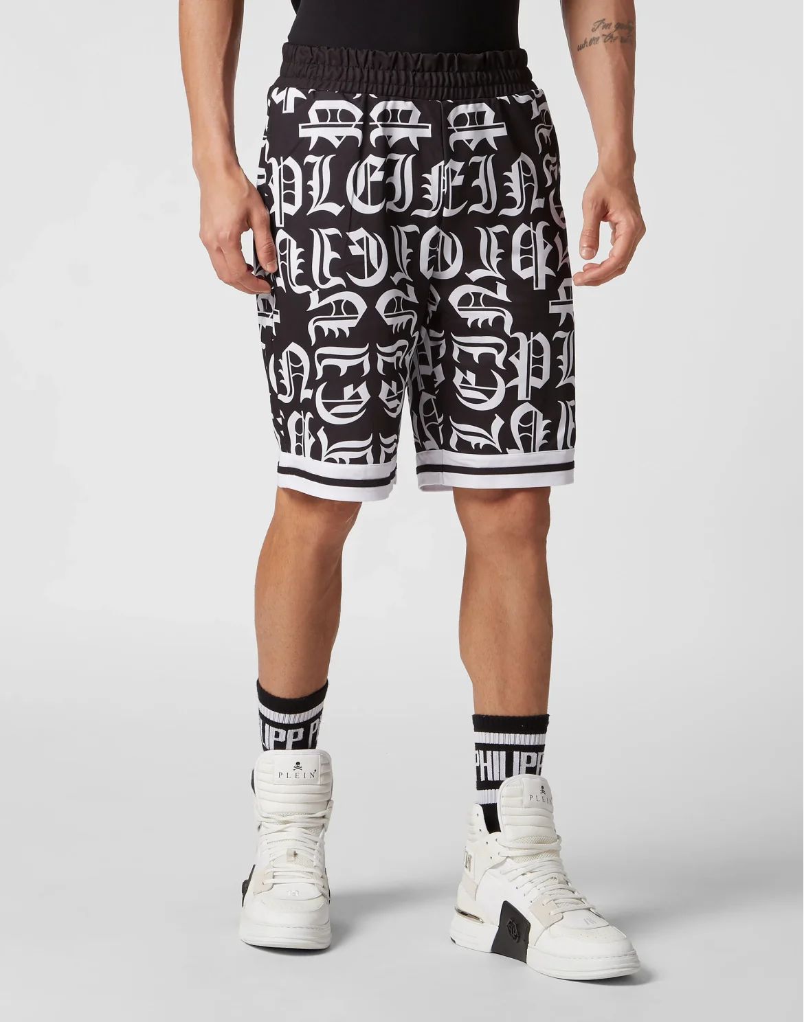 Basket Jogging Shorts Gothic Plein, цвет: Черный