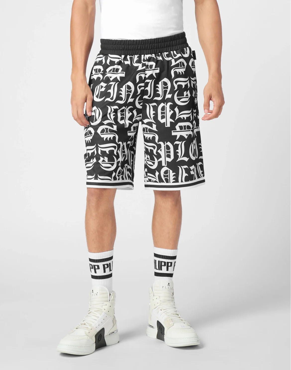 Jogging Basket Shorts Gothic Plein, цвет: Черный