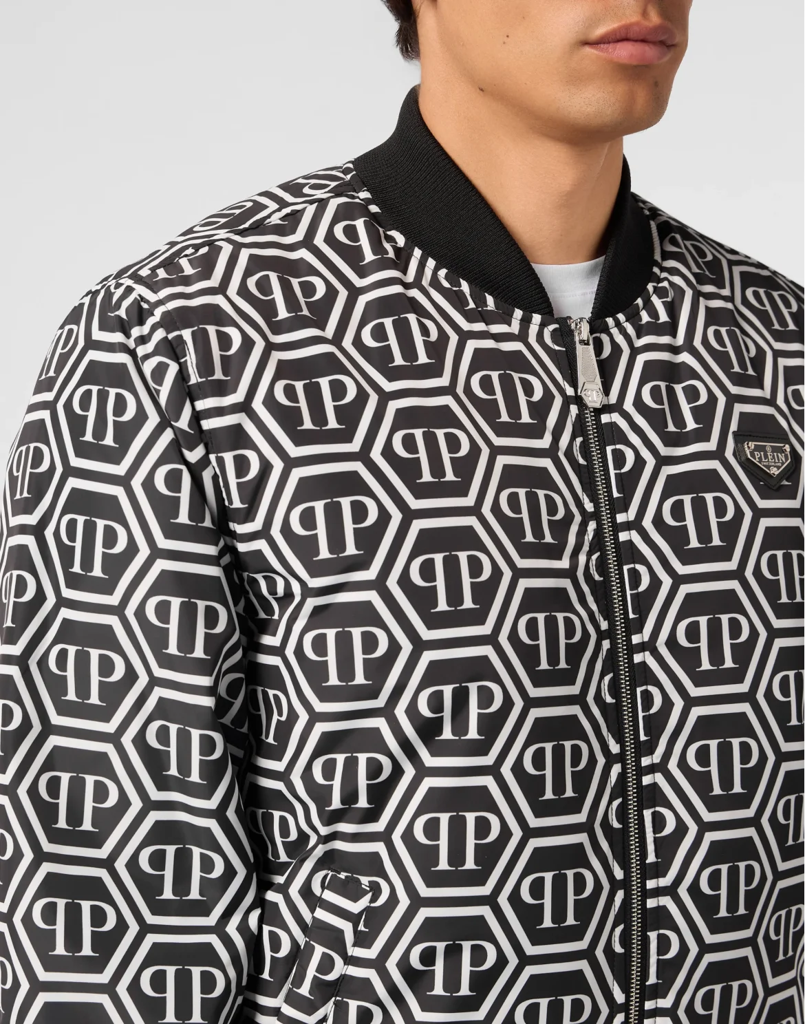 Nylon Bomber Monogram, цвет: Черный