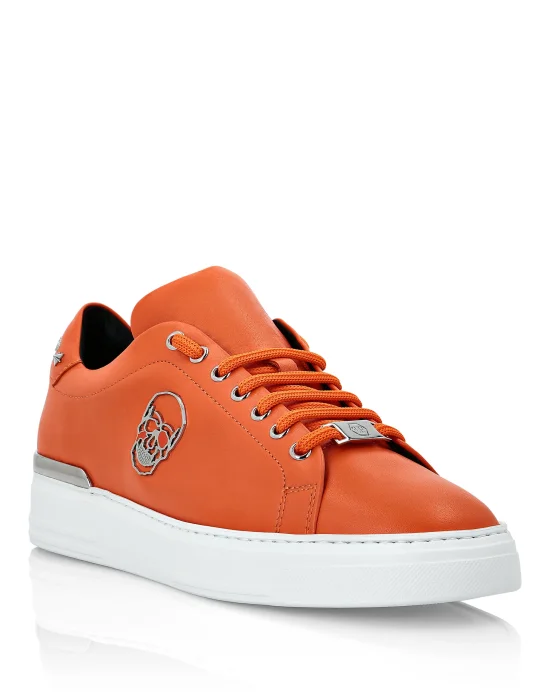 Lo-Top Sneakers The $kull TM