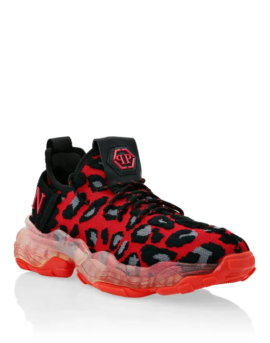 Runner Leopard