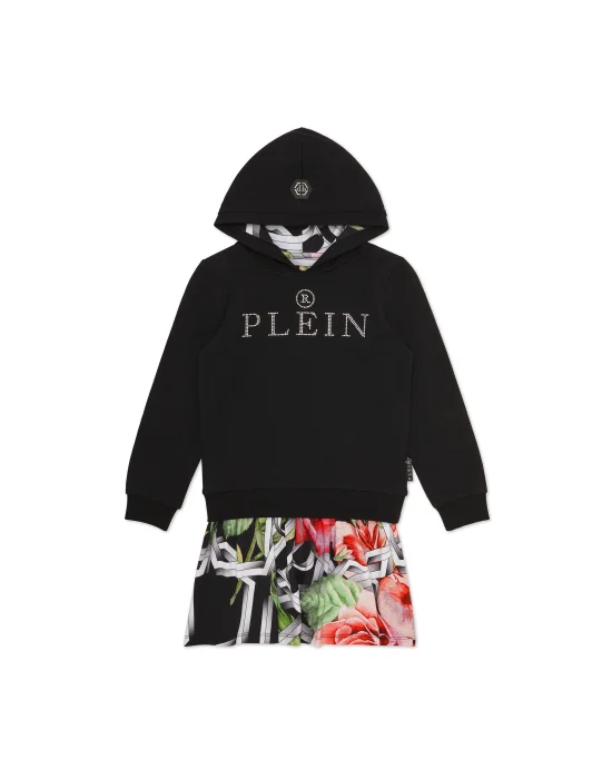 Hooded Dress Roses