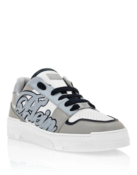 Low Top Sneakers Patch Plein