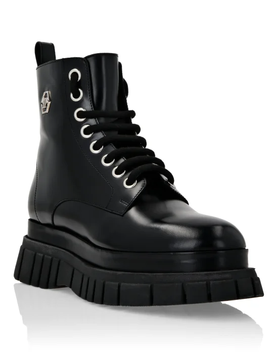 Boots Mid Flat Hexagon