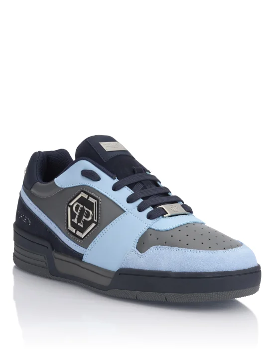 Low-Top Sneakers P-FORCE 78