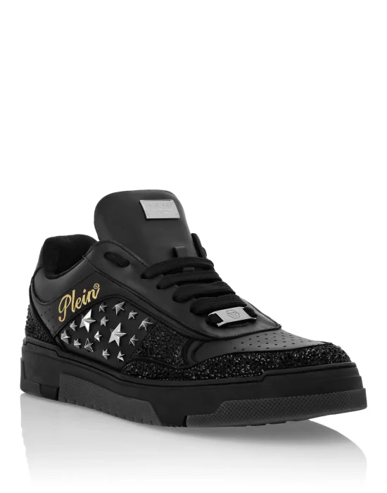 Low-Top Sneakers Mix Studs Star