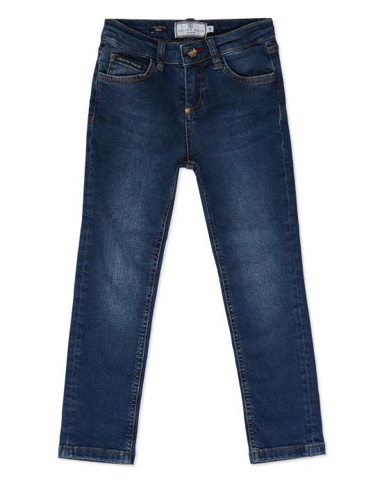 Slim Fit Statement