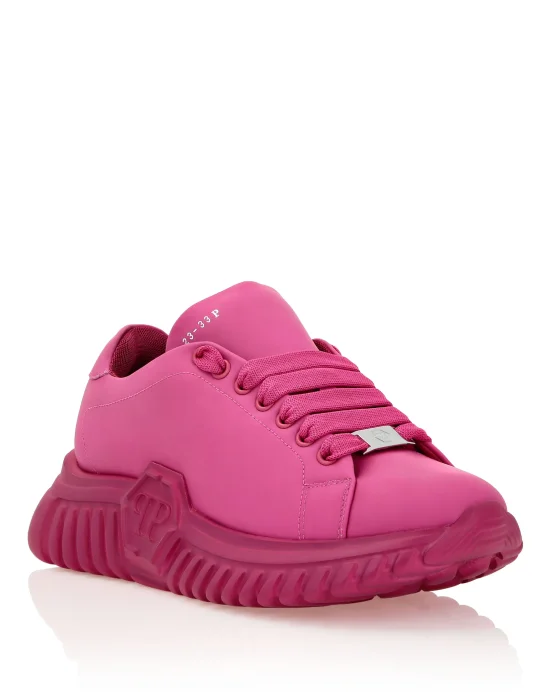 LO-TOP SNEAKERS SUPERSONIC
