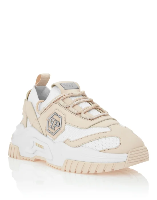 Low-Top Sneakers Predator