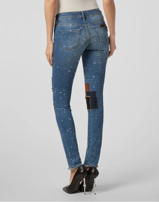 Slim Fit Statement