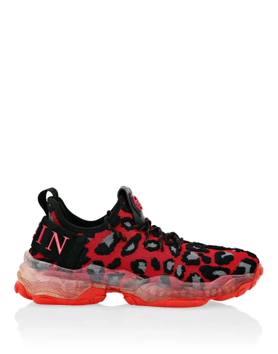Runner Leopard