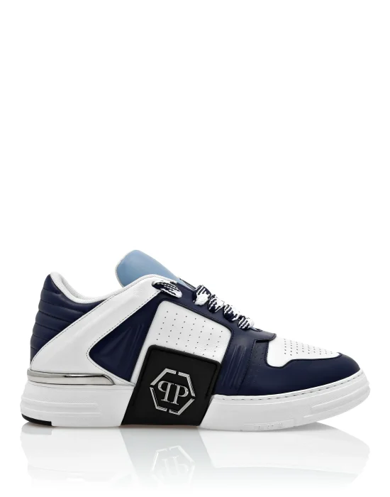 Leather Lo-Top Sneakers Hexagon
