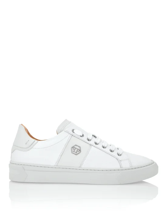 Leather Lo-Top Sneakers Hexagon