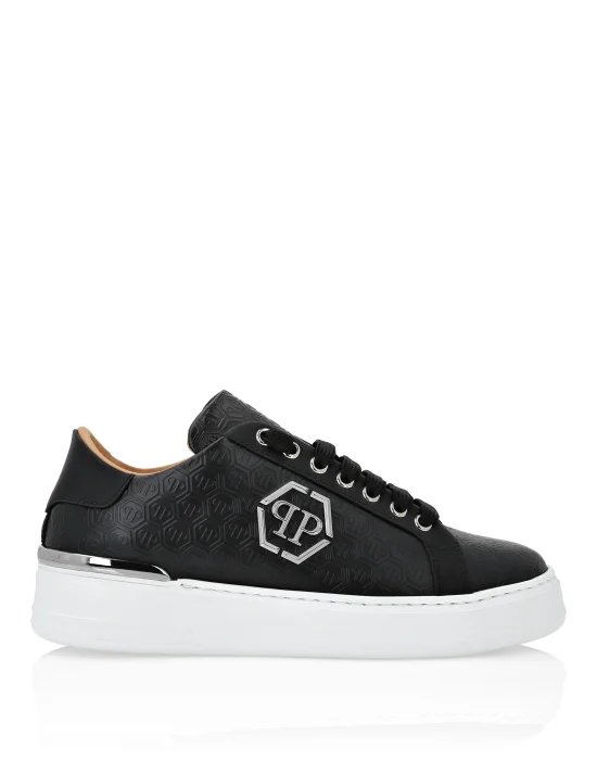 Nappa Leather Lo-Top Sneakers Monogram